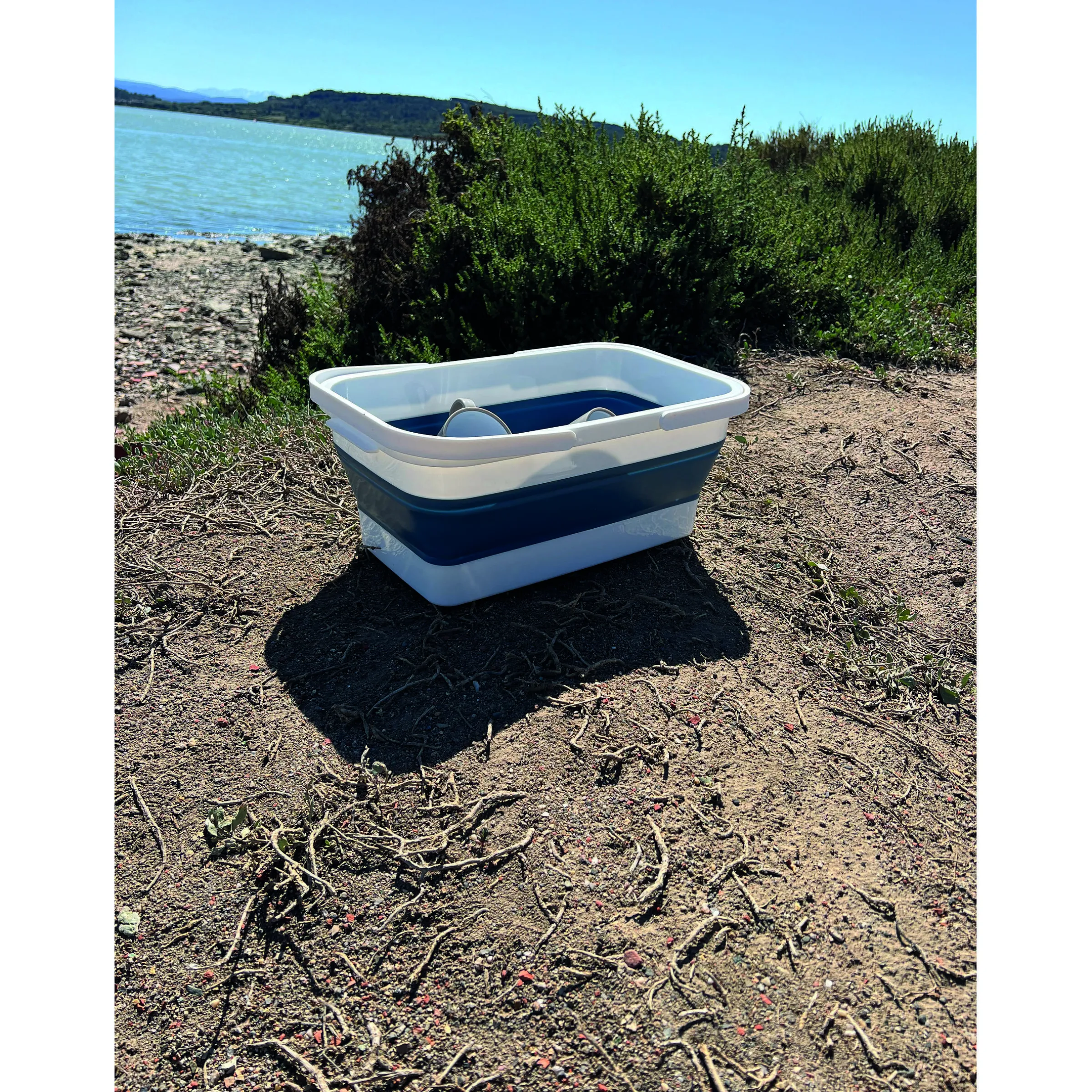 Bassine rétractable avec anses