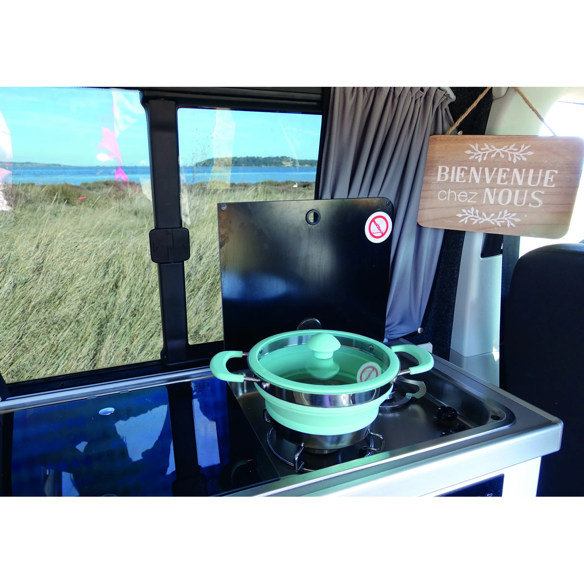 Faitout rétractable pour camping