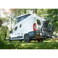 Level Van X250