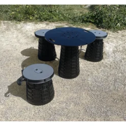 Pack Mini Max : 4 tabourets + 1 plateau