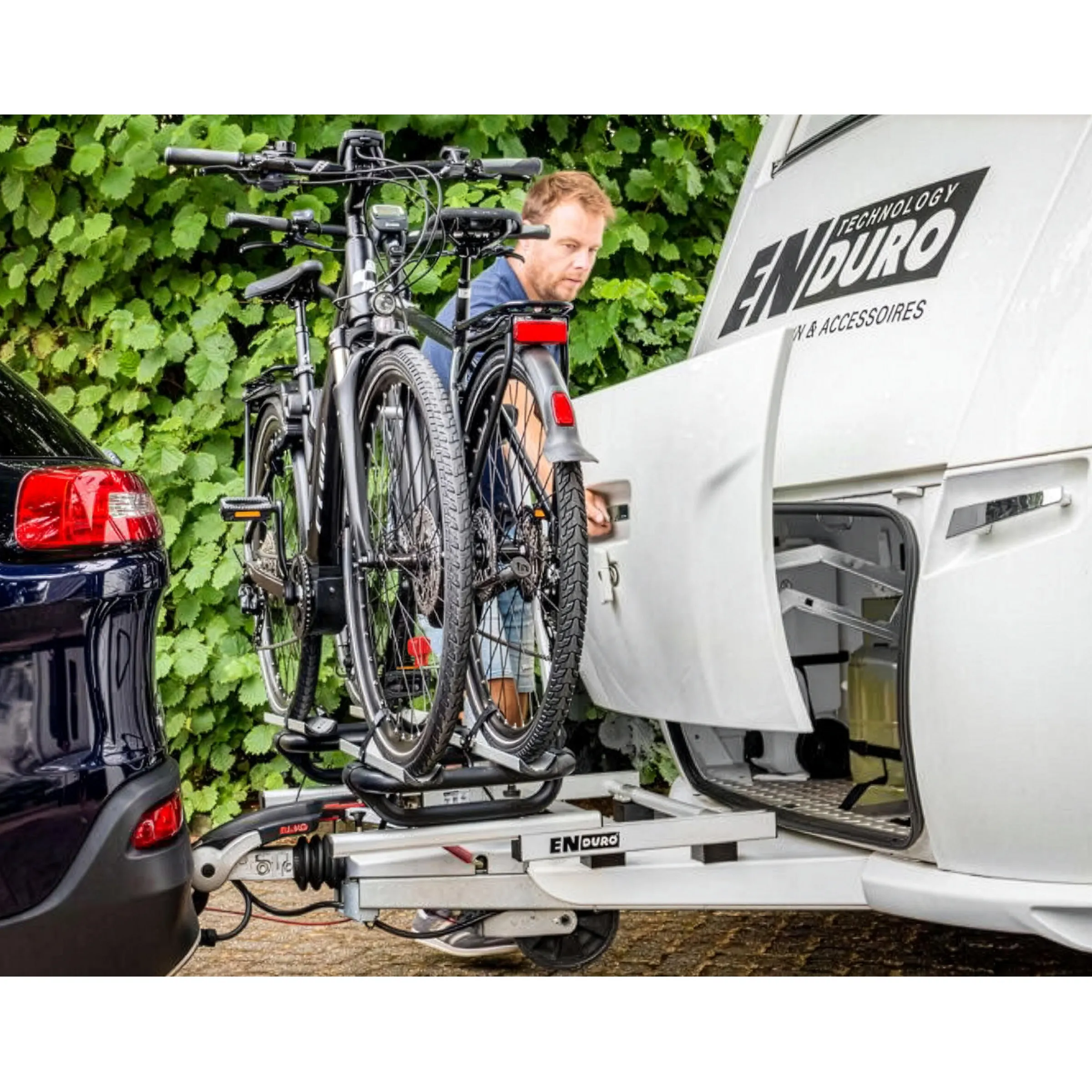 Porte-vélos coulissant pour caravane BC260