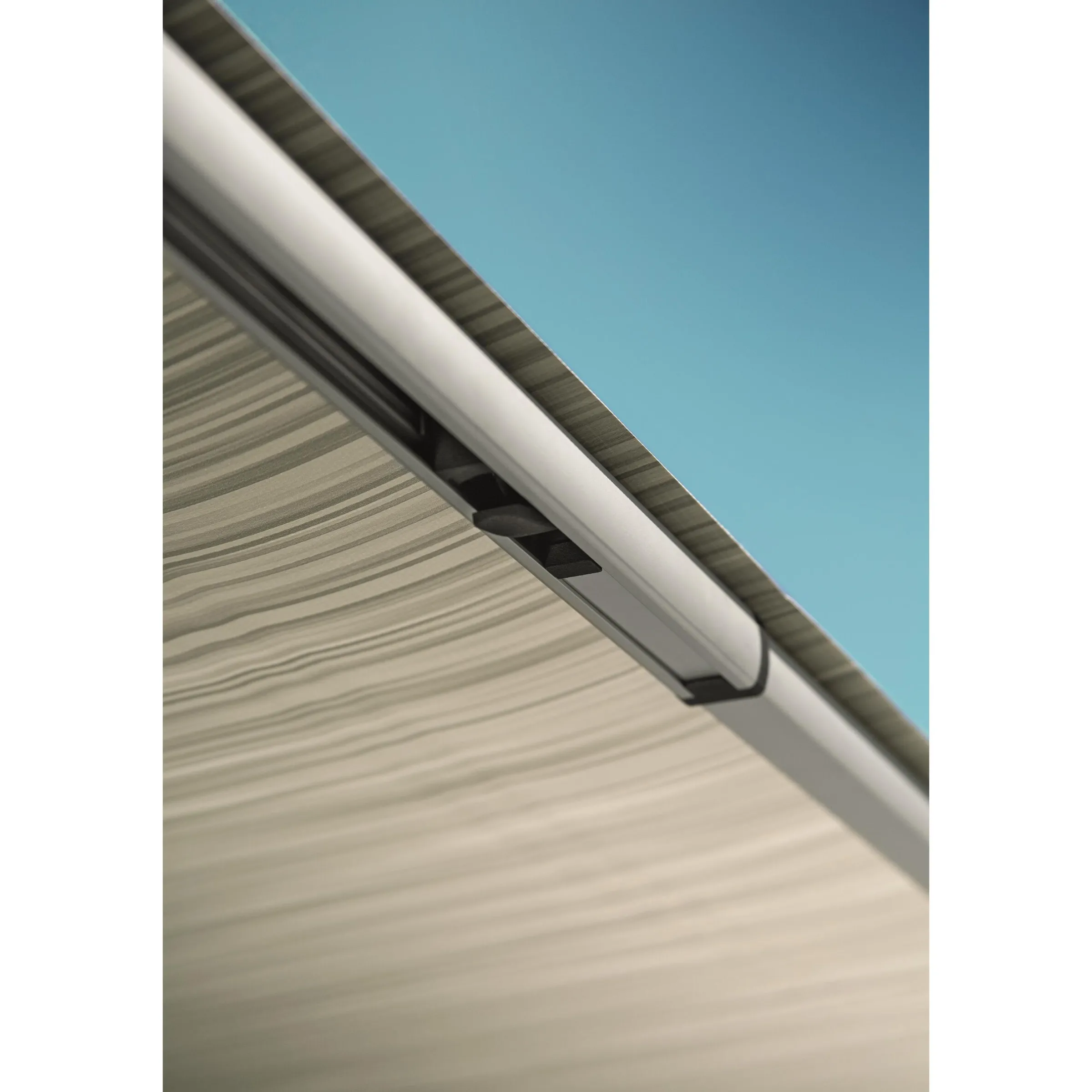 Store pour caravane Omnistor 1200