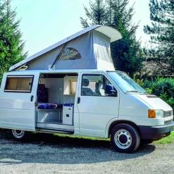 Toit relevable SCA 112 pour véhicule VW T4 de dimension L1 H1 avec ouverture Avant